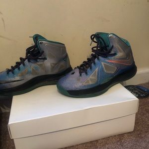 Lebron 10